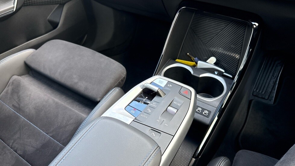 Used BMW iX1 2025 for sale - 76221688: Photo 10