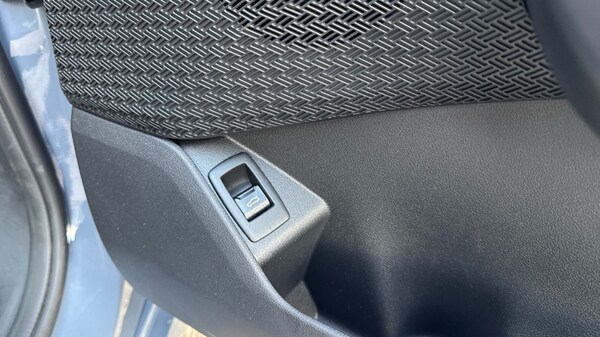 Used BMW iX1 2025 for sale - 76221688: Photo 38