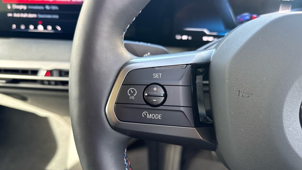 Used BMW iX 2025 for sale - 76037785: Photo 17