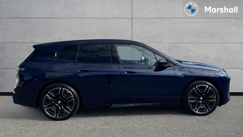 Used BMW iX 2025 for sale - 76037785: Photo 3