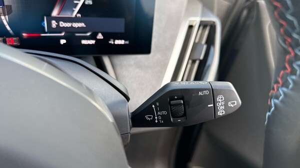 Used BMW iX 2025 for sale - 76037785: Photo 34