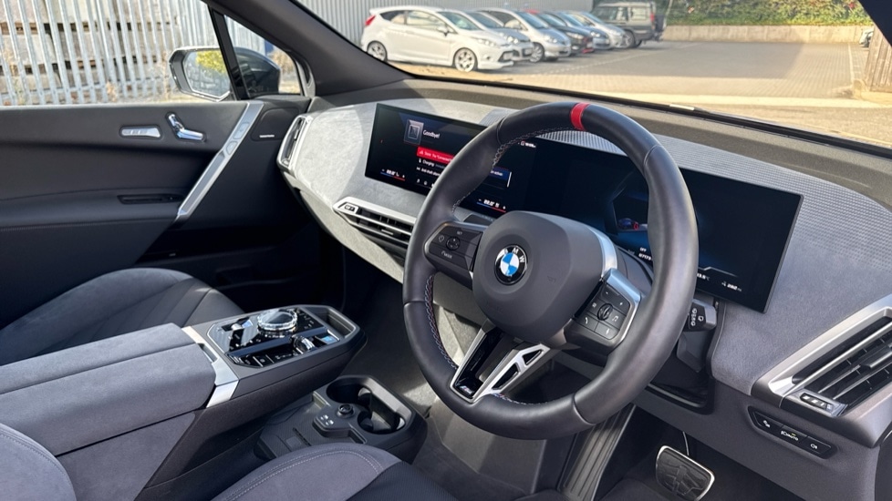 Used BMW iX 2025 for sale - 76037785: Photo 6