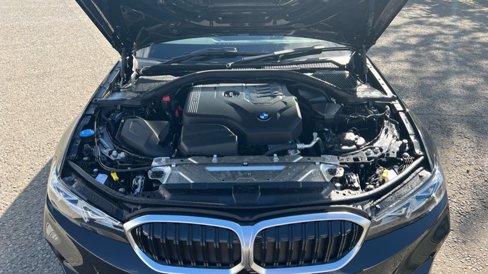 Used BMW 3 Series 2025 for sale - 75783811: Photo 21