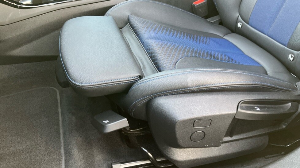 Used BMW 2 Series 2023 for sale - 76773081: Photo 35