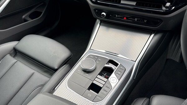 Used BMW 3 Series 2025 for sale - 76244535: Photo 10