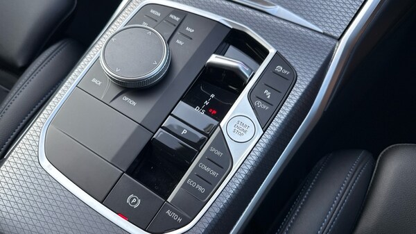 Used BMW 3 Series 2025 for sale - 76312370: Photo 19
