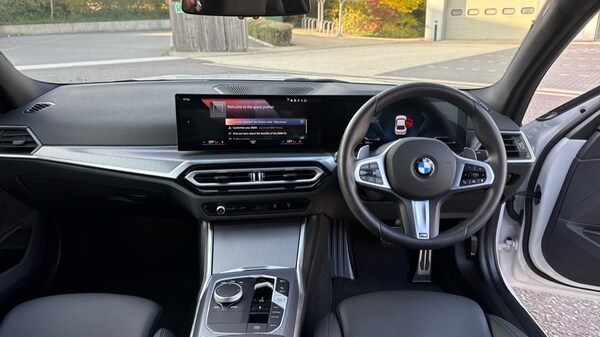 Used BMW 3 Series 2025 for sale - 76312370: Photo 4