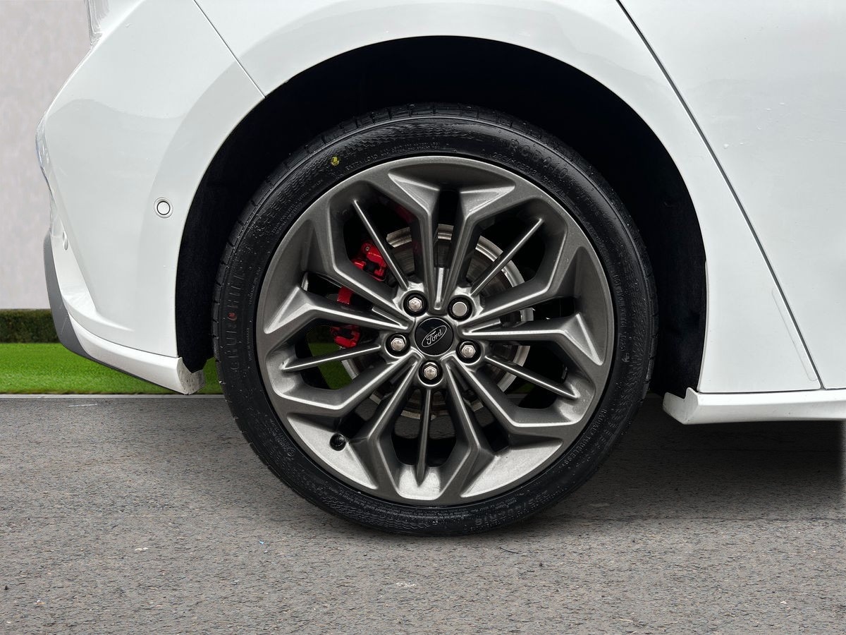 Used Ford Focus 2021 for sale - 77145853: Photo 9