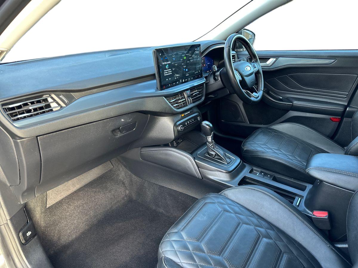 Used Ford Focus 2023 for sale - 77232178: Photo 11