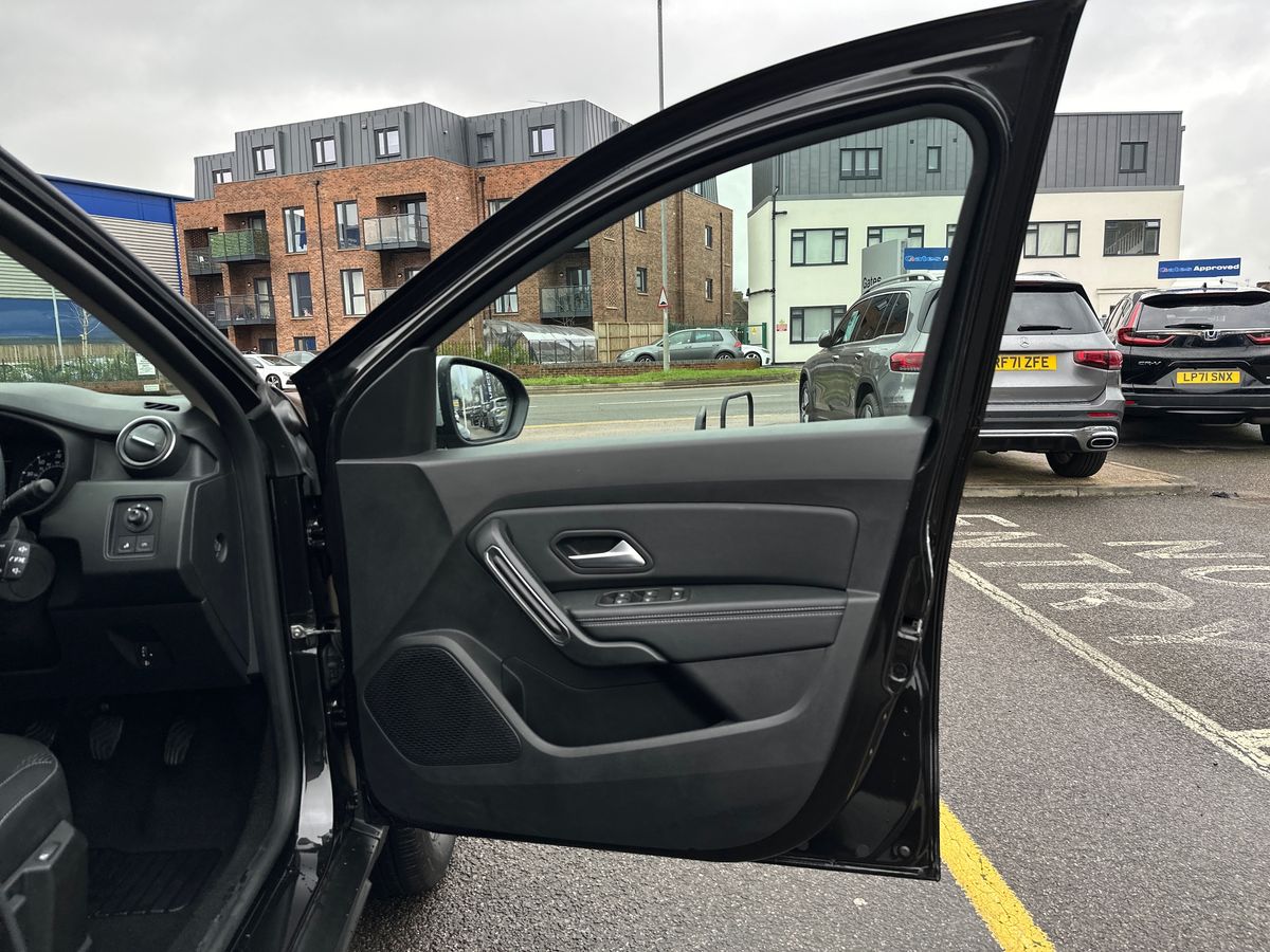 Used Dacia Duster 2022 for sale - 77552273: Photo 35