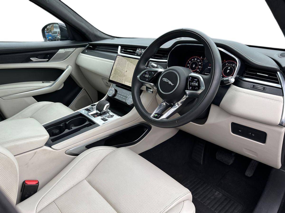 Used Jaguar F-Pace 2021 for sale - 77539759: Photo 10