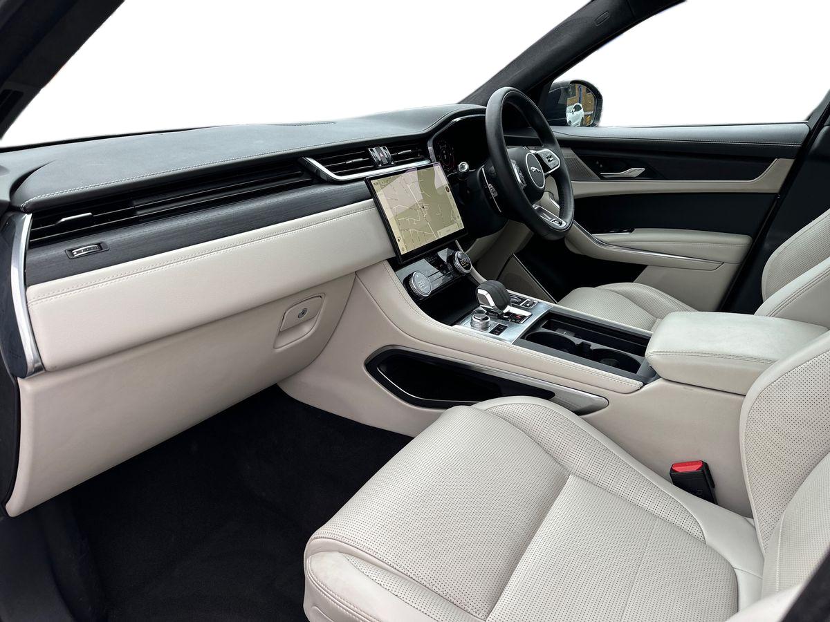 Used Jaguar F-Pace 2021 for sale - 77539759: Photo 11