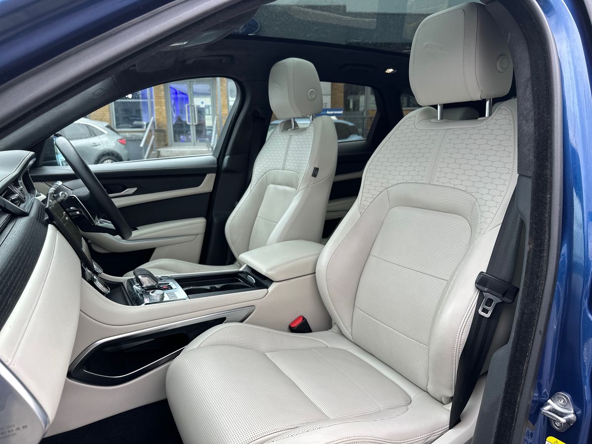 Used Jaguar F-Pace 2021 for sale - 77539759: Photo 13