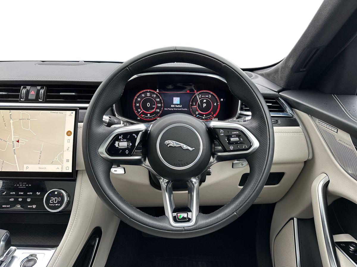 Used Jaguar F-Pace 2021 for sale - 77539759: Photo 17