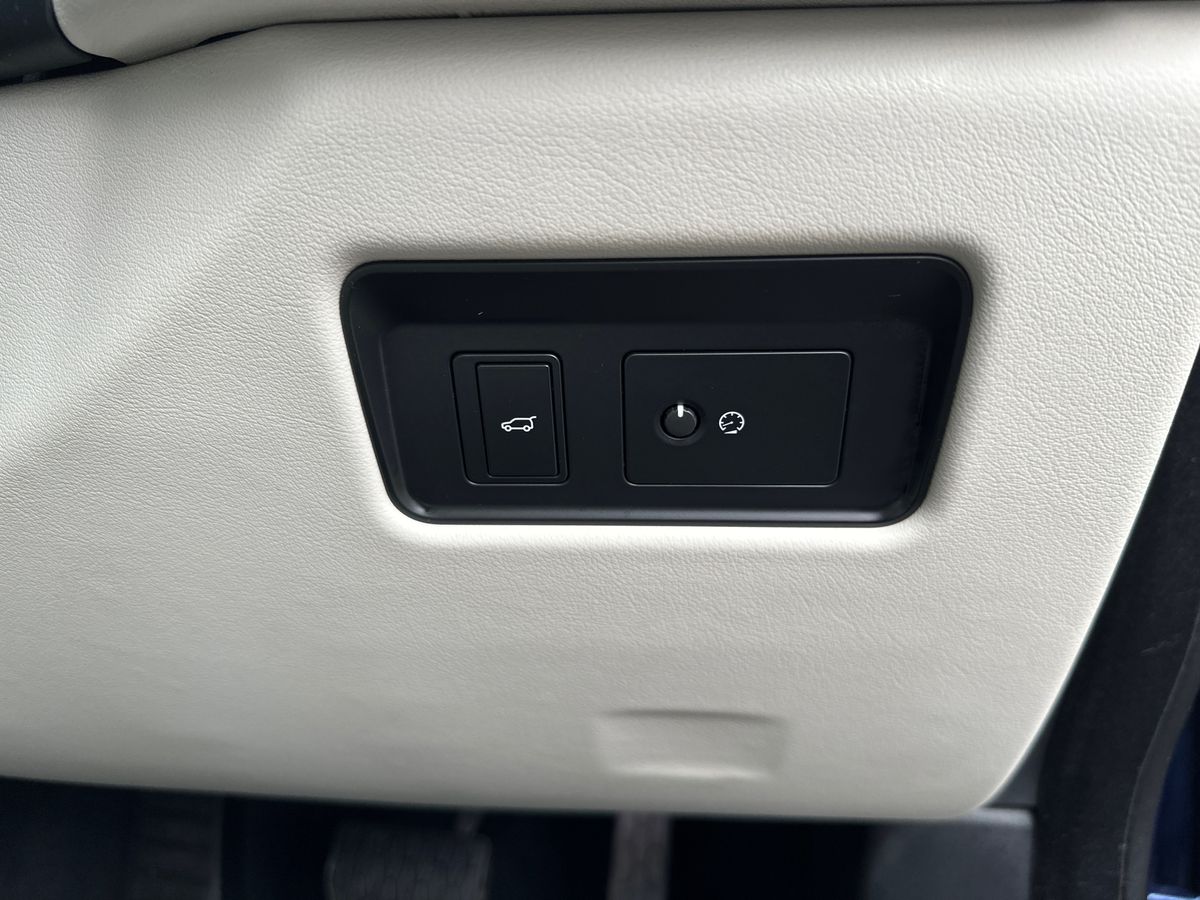 Used Jaguar F-Pace 2021 for sale - 77539759: Photo 23