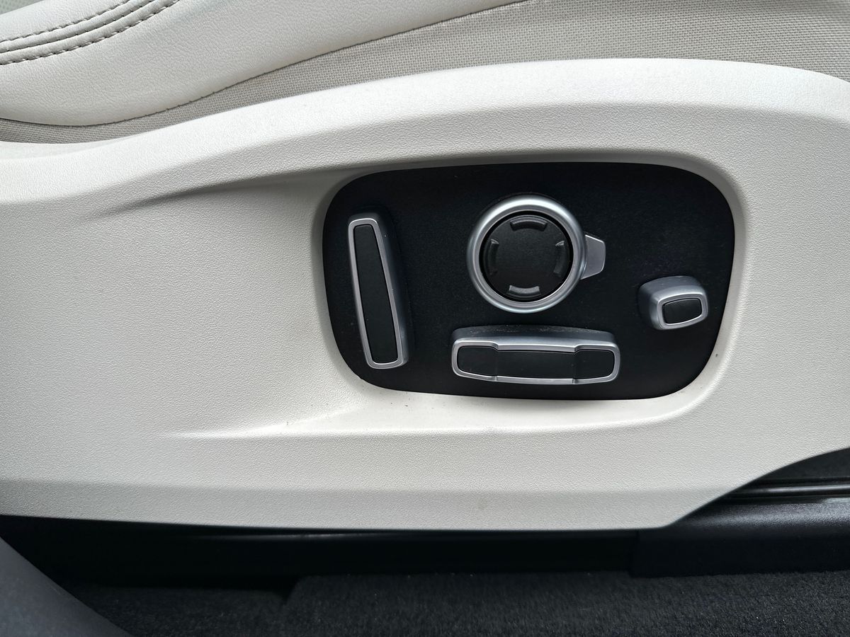 Used Jaguar F-Pace 2021 for sale - 77539759: Photo 30