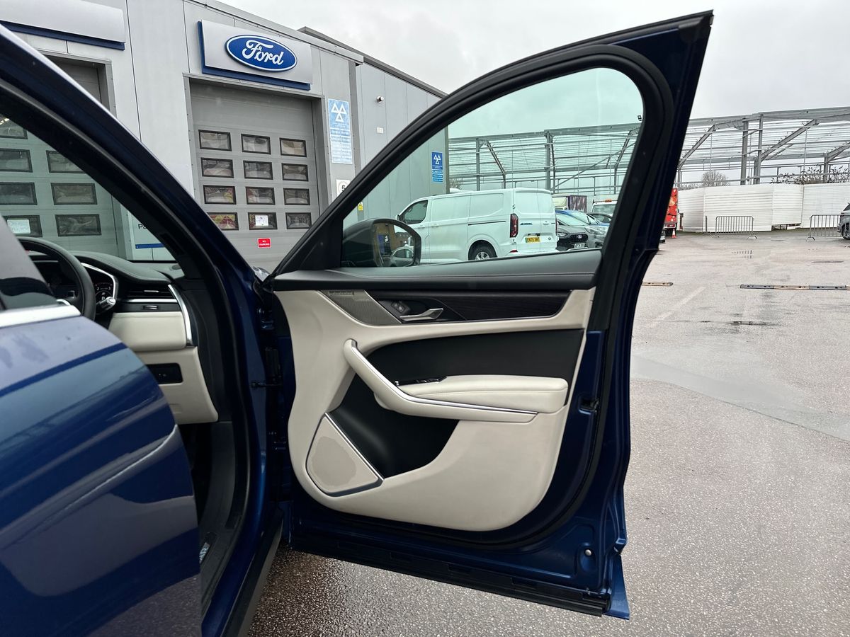 Used Jaguar F-Pace 2021 for sale - 77539759: Photo 35