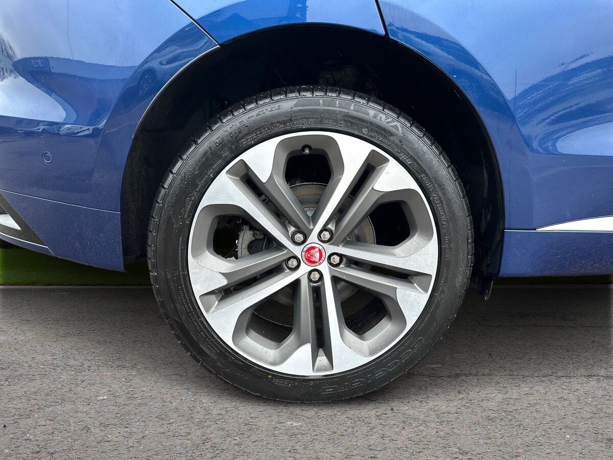 Used Jaguar F-Pace 2021 for sale - 77539759: Photo 9