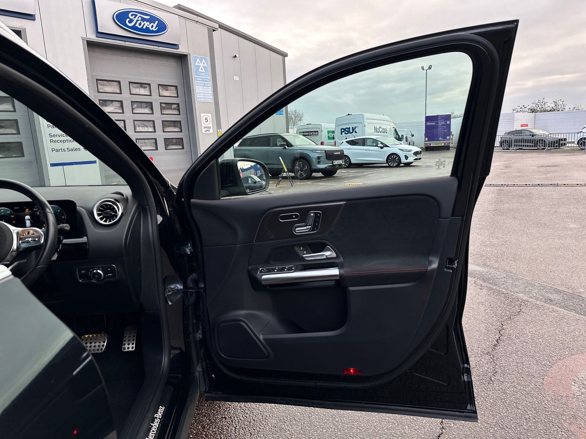 Used Mercedes-Benz GLA 2022 for sale - 77122527: Photo 35