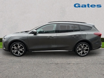 Used Ford Focus 2024 for sale - 76241669: Photo 4