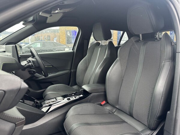 Used Peugeot 2008 2023 for sale - 76168672: Photo 13