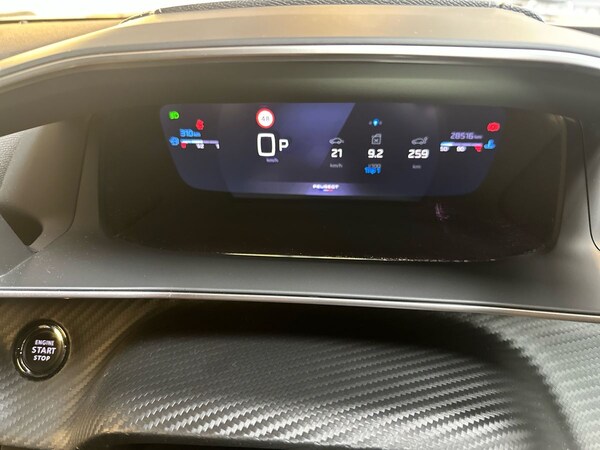 Used Peugeot 2008 2023 for sale - 76168672: Photo 18