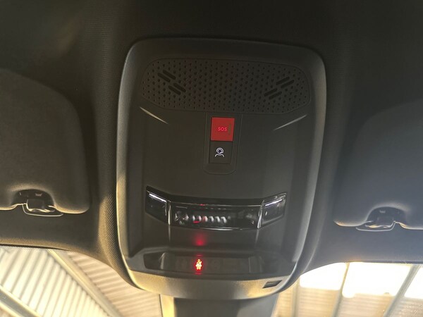 Used Peugeot 2008 2023 for sale - 76168672: Photo 29