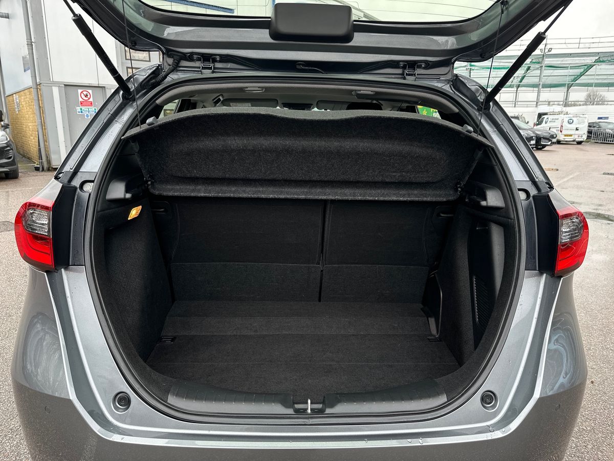 Used Honda Jazz 2022 for sale - 77614318: Photo 34