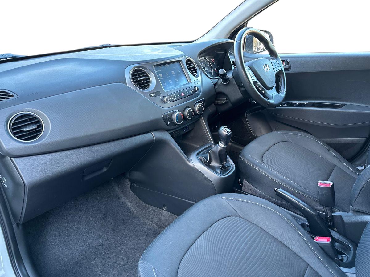 Used Hyundai i10 2019 for sale - 78094587: Photo 10