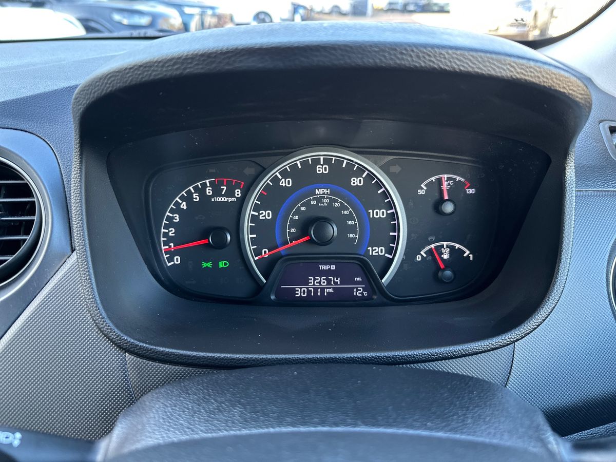 Used Hyundai i10 2019 for sale - 78094587: Photo 18