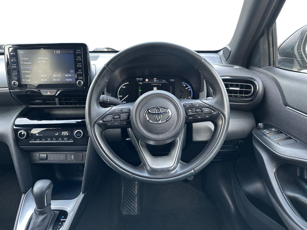 Used Toyota Yaris Cross 2023 for sale - 77499625: Photo 17