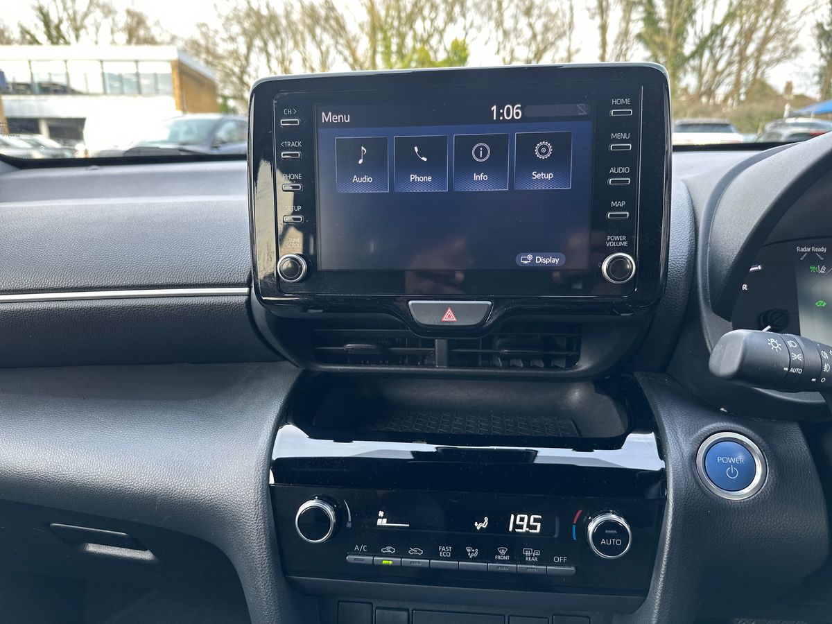 Used Toyota Yaris Cross 2023 for sale - 77499625: Photo 19