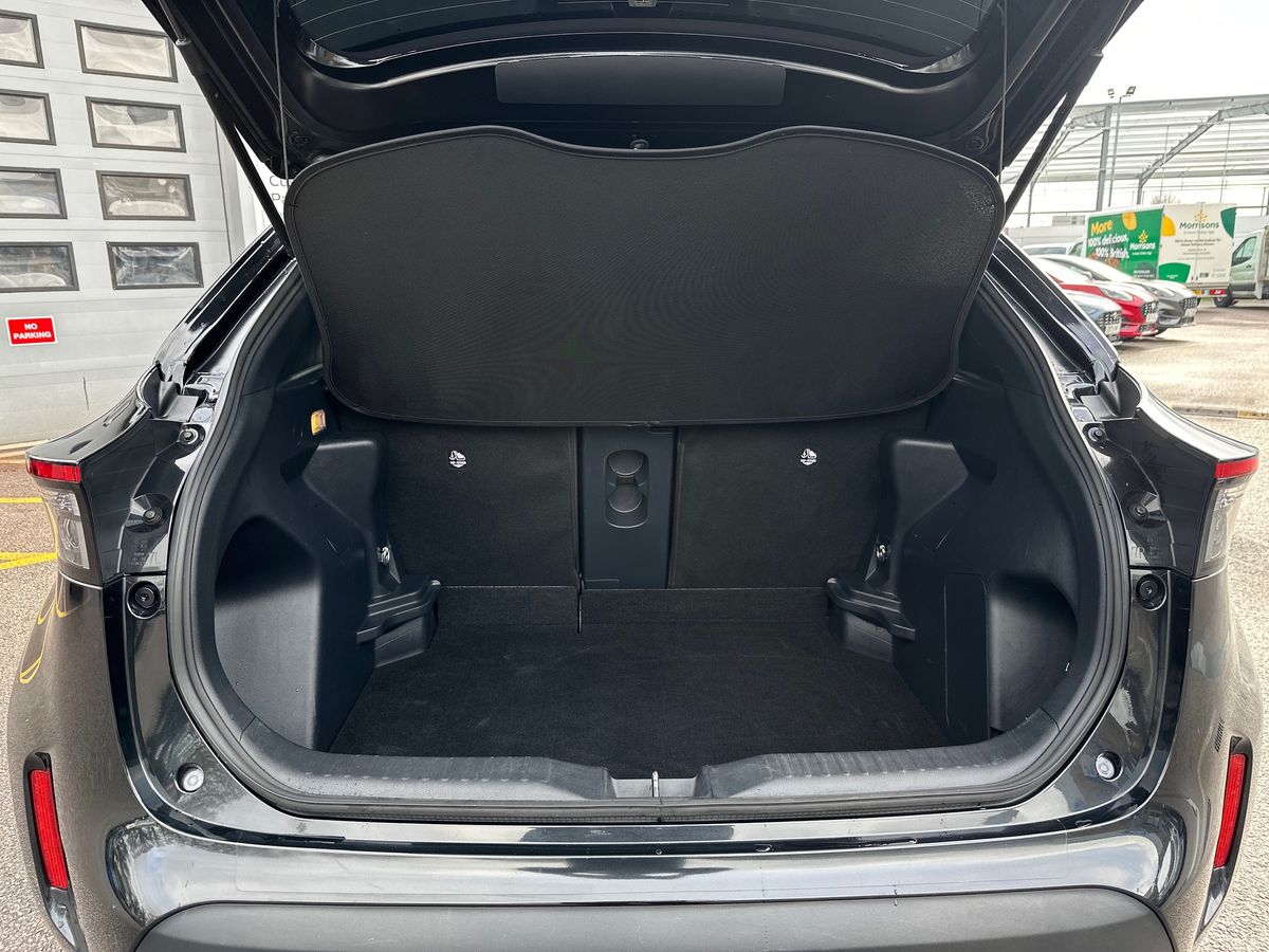 Used Toyota Yaris Cross 2023 for sale - 77499625: Photo 34