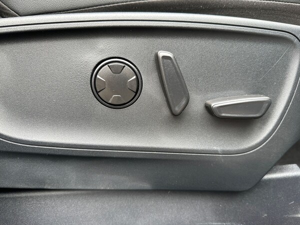 Used Ford Kuga 2024 for sale - 75649590: Photo 30