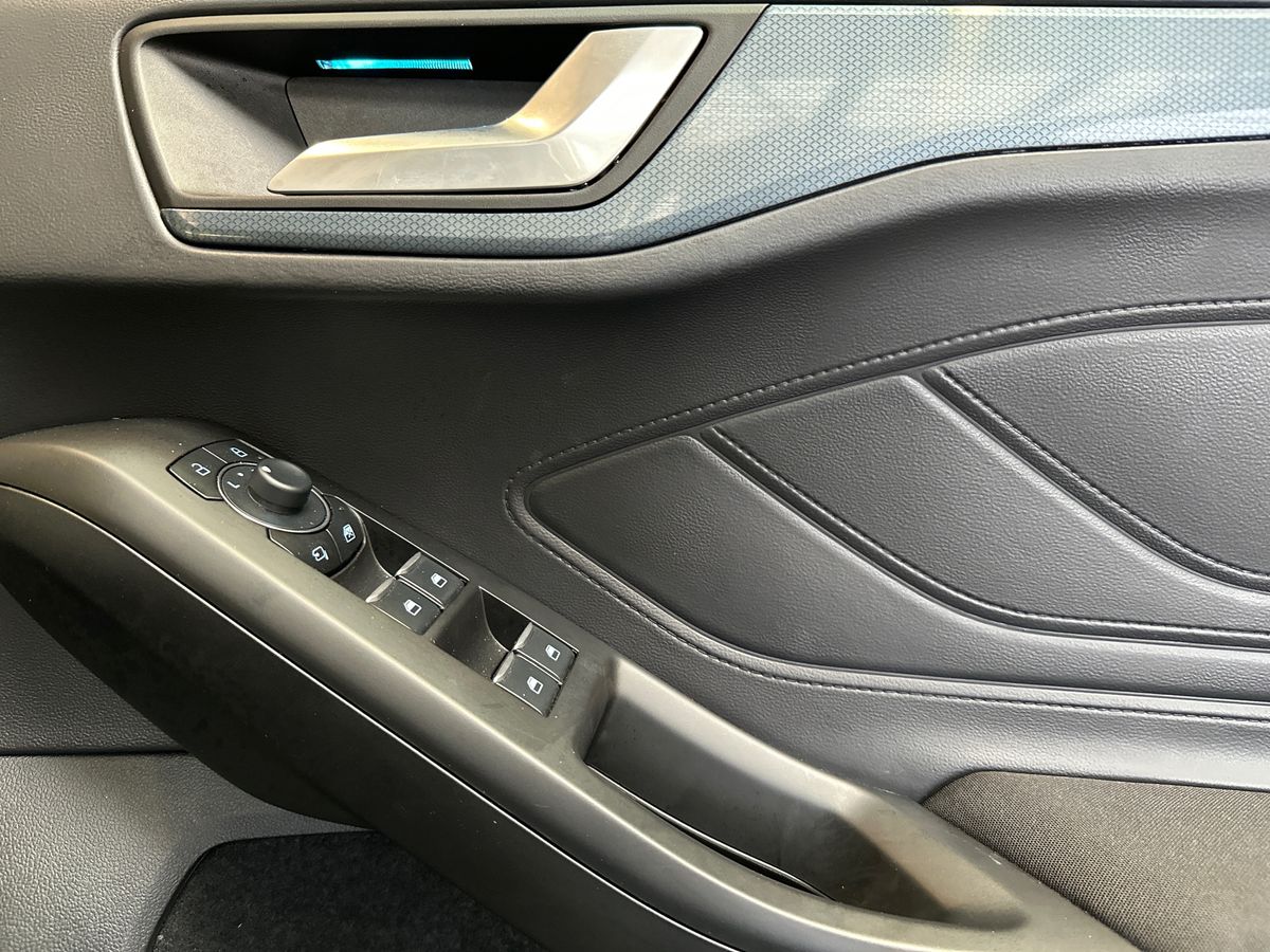 Used Ford Focus 2024 for sale - 76954489: Photo 25