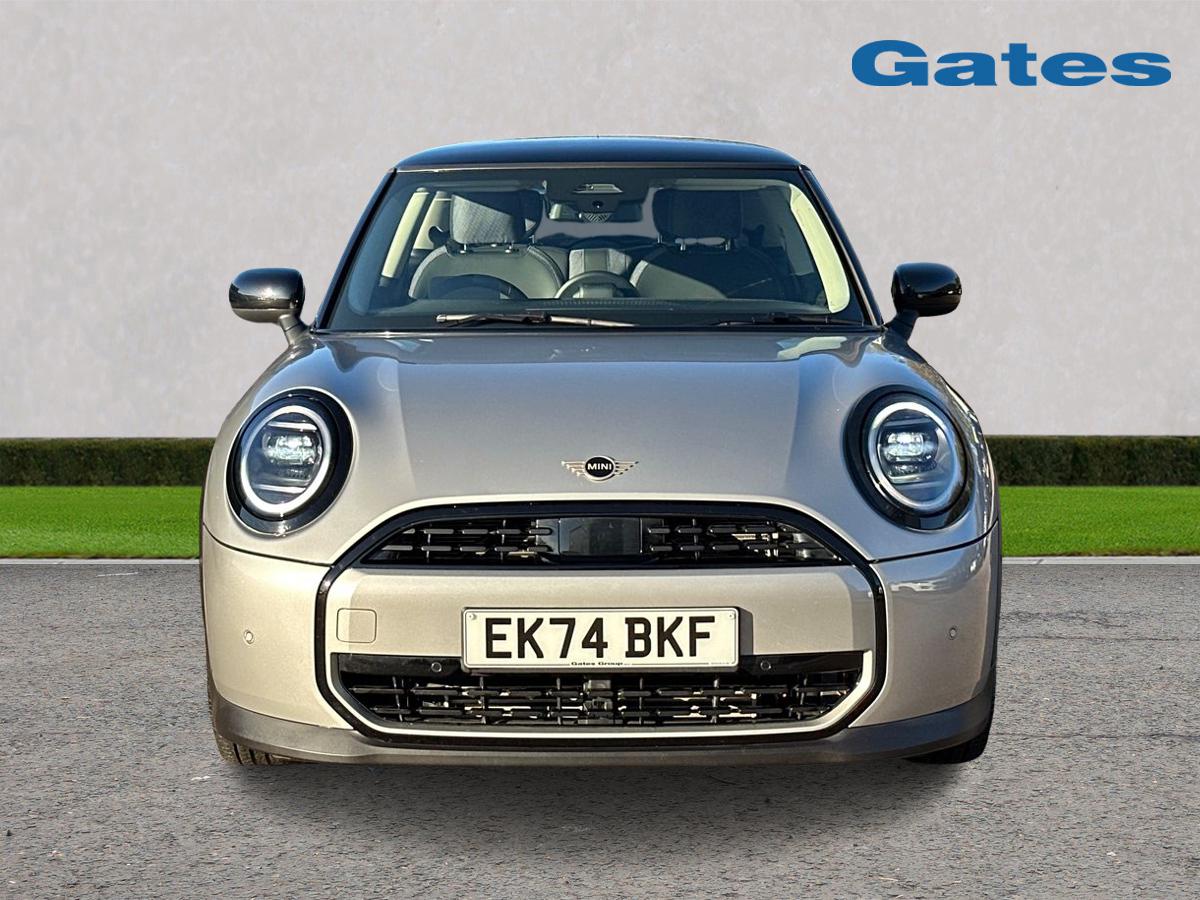 Used MINI Cooper 2024 for sale - 76660889: Photo 2