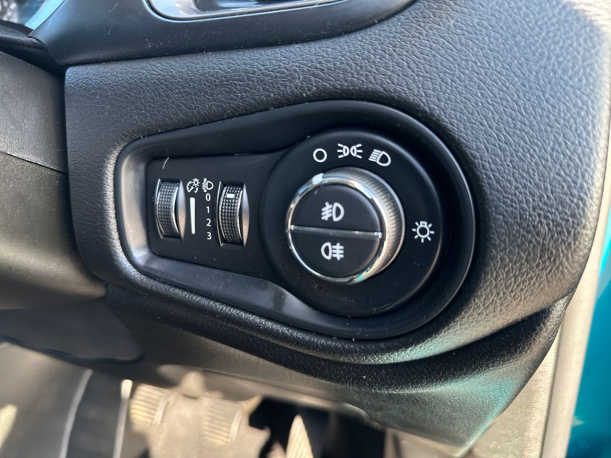 Used Jeep Renegade 2022 for sale - 77726068: Photo 23