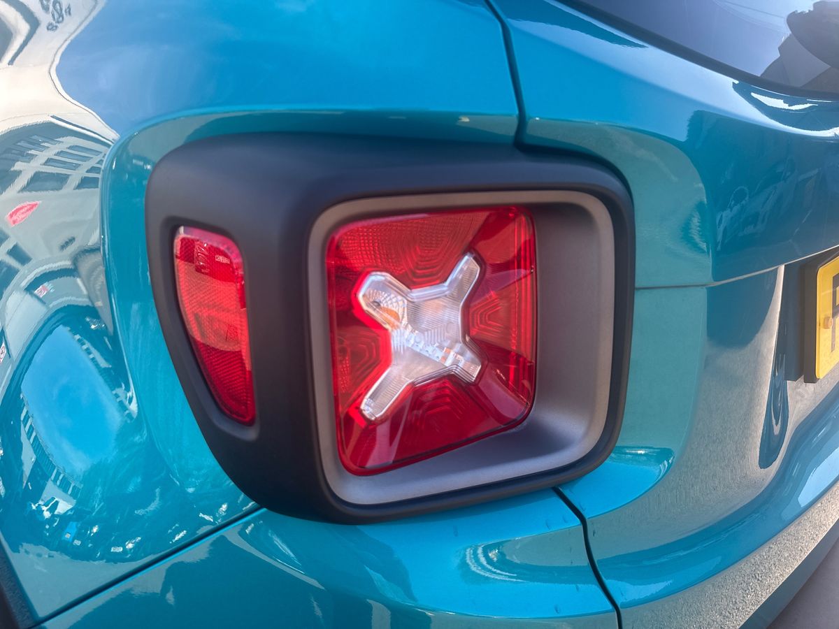 Used Jeep Renegade 2022 for sale - 77726068: Photo 33