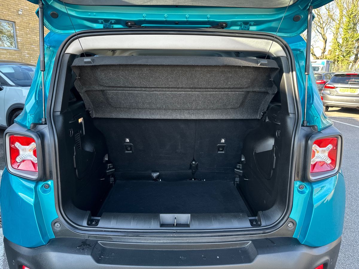 Used Jeep Renegade 2022 for sale - 77726068: Photo 34