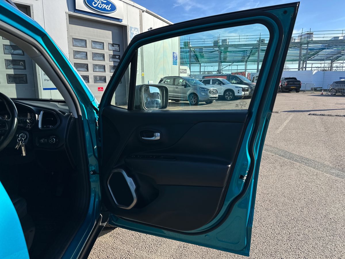 Used Jeep Renegade 2022 for sale - 77726068: Photo 35