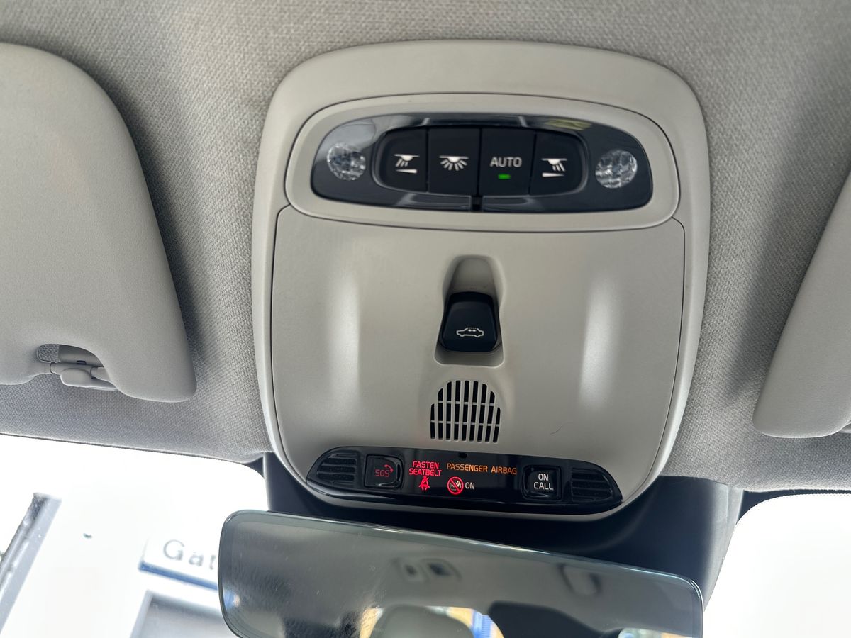 Used Volvo XC40 2022 for sale - 77710939: Photo 29