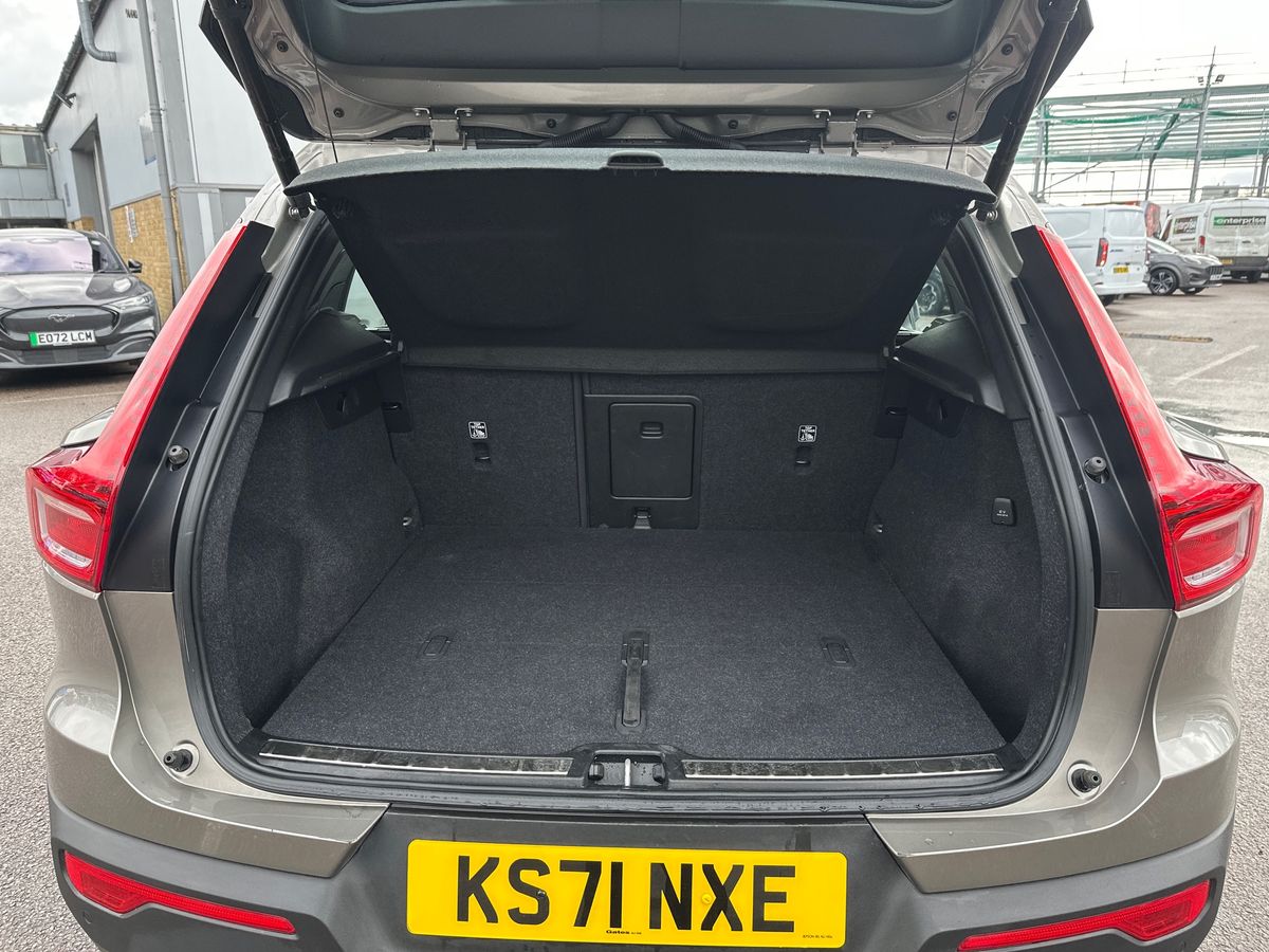 Used Volvo XC40 2022 for sale - 77710939: Photo 34