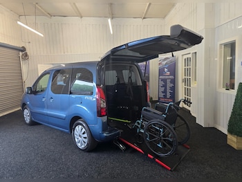 Used Peugeot Partner Tepee 2016 for sale - 79162295: Photo