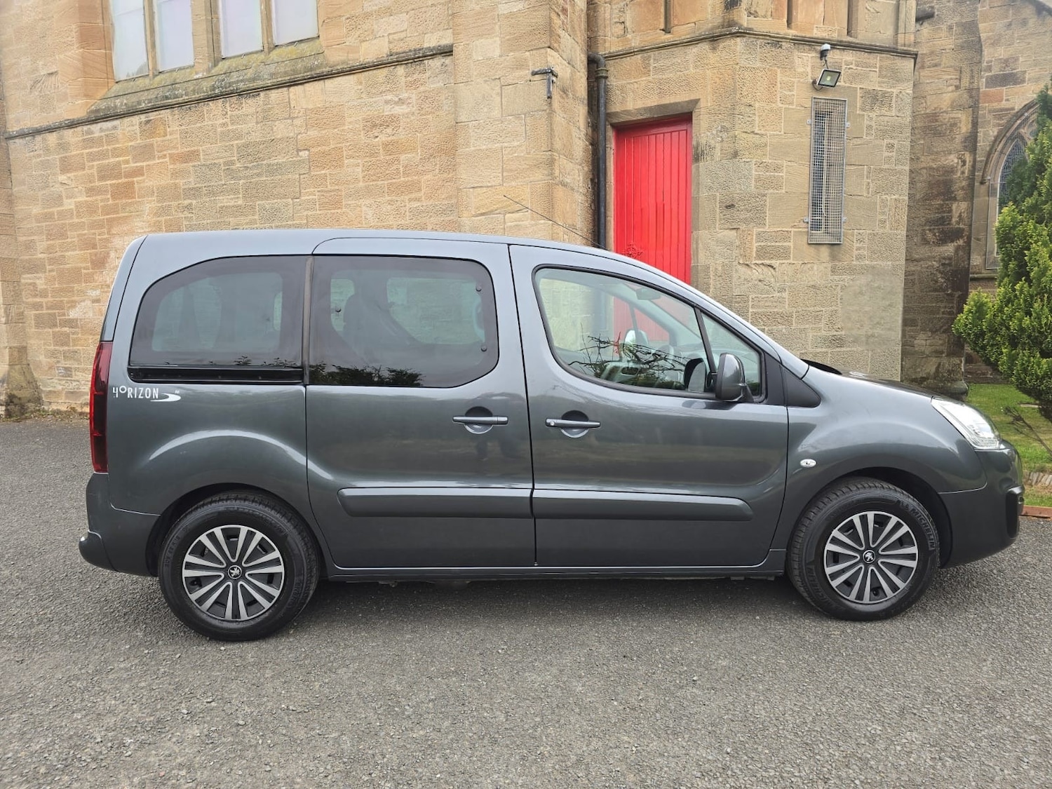 Used Peugeot Partner Tepee 2016 for sale - 77337036: Photo 3