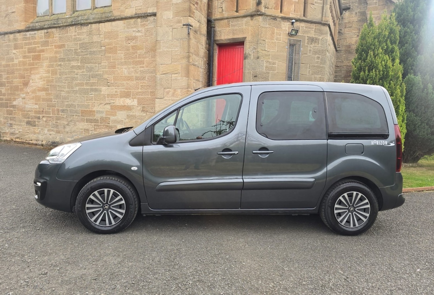 Used Peugeot Partner Tepee 2016 for sale - 77337036: Photo 5