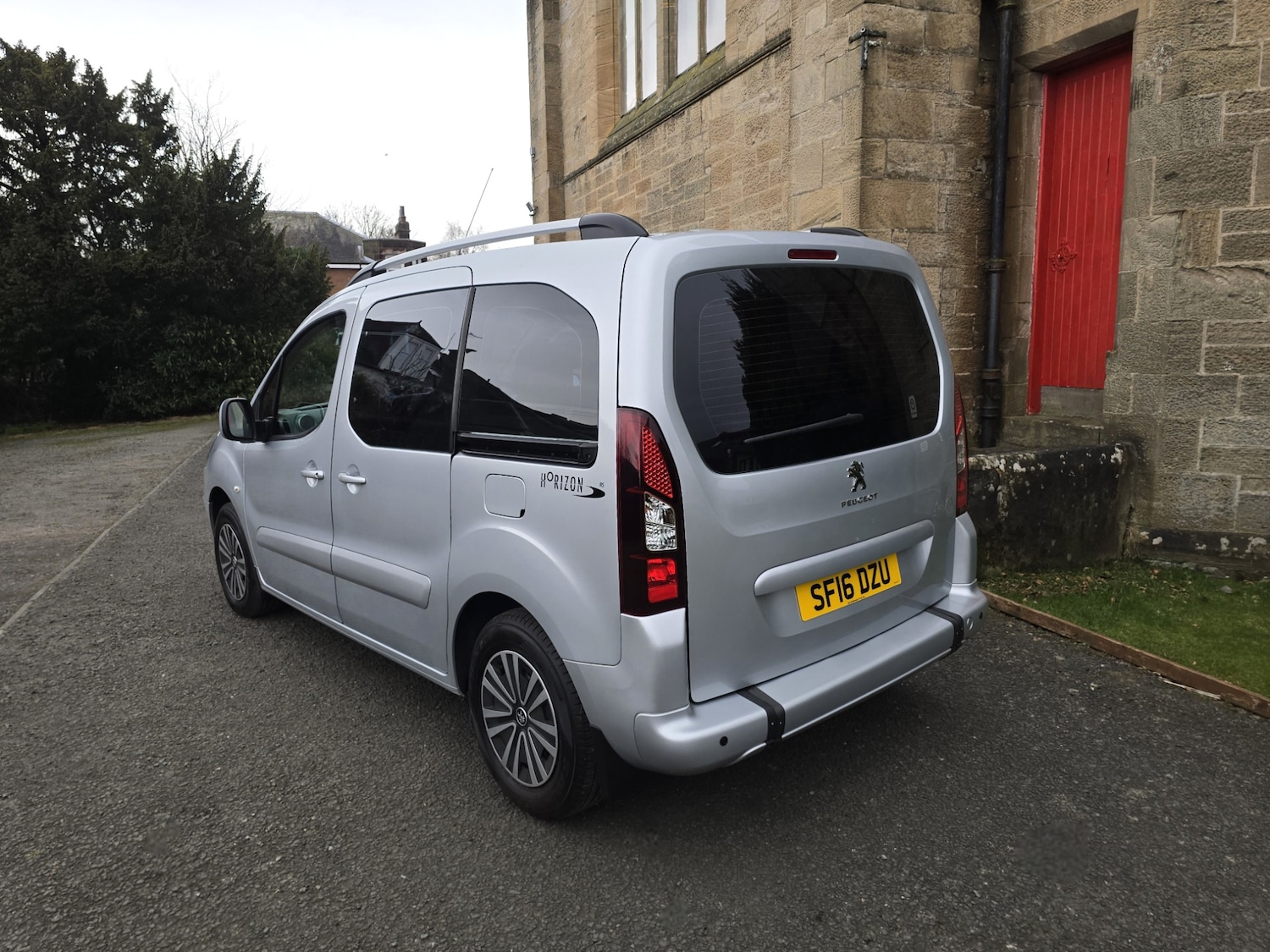 Used Peugeot Partner Tepee 2016 for sale - 78078136: Photo 7