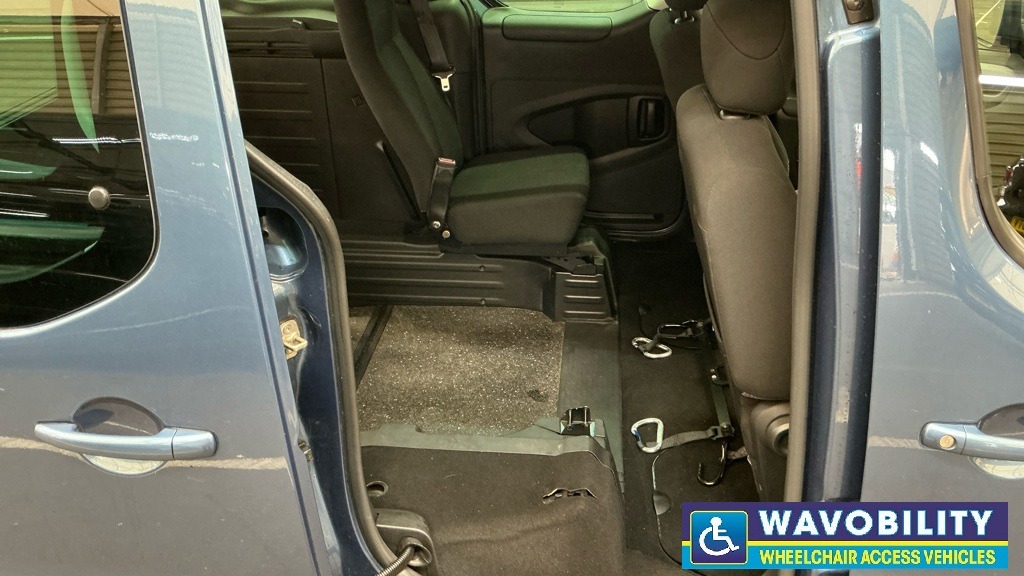 Used Peugeot Partner Tepee 2017 for sale - 76387421: Photo 19