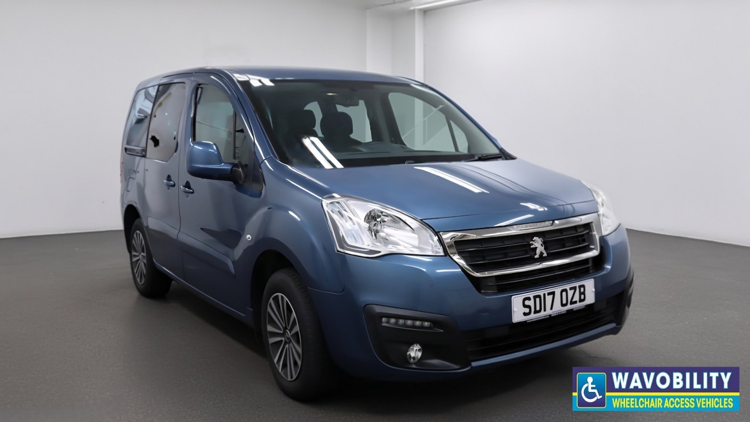 Used Peugeot Partner Tepee 2017 for sale - 76387421: Photo 2