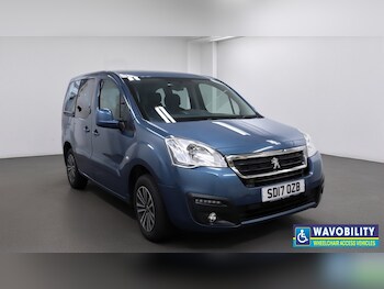Used Peugeot Partner Tepee 2017 for sale - 76387421: Photo