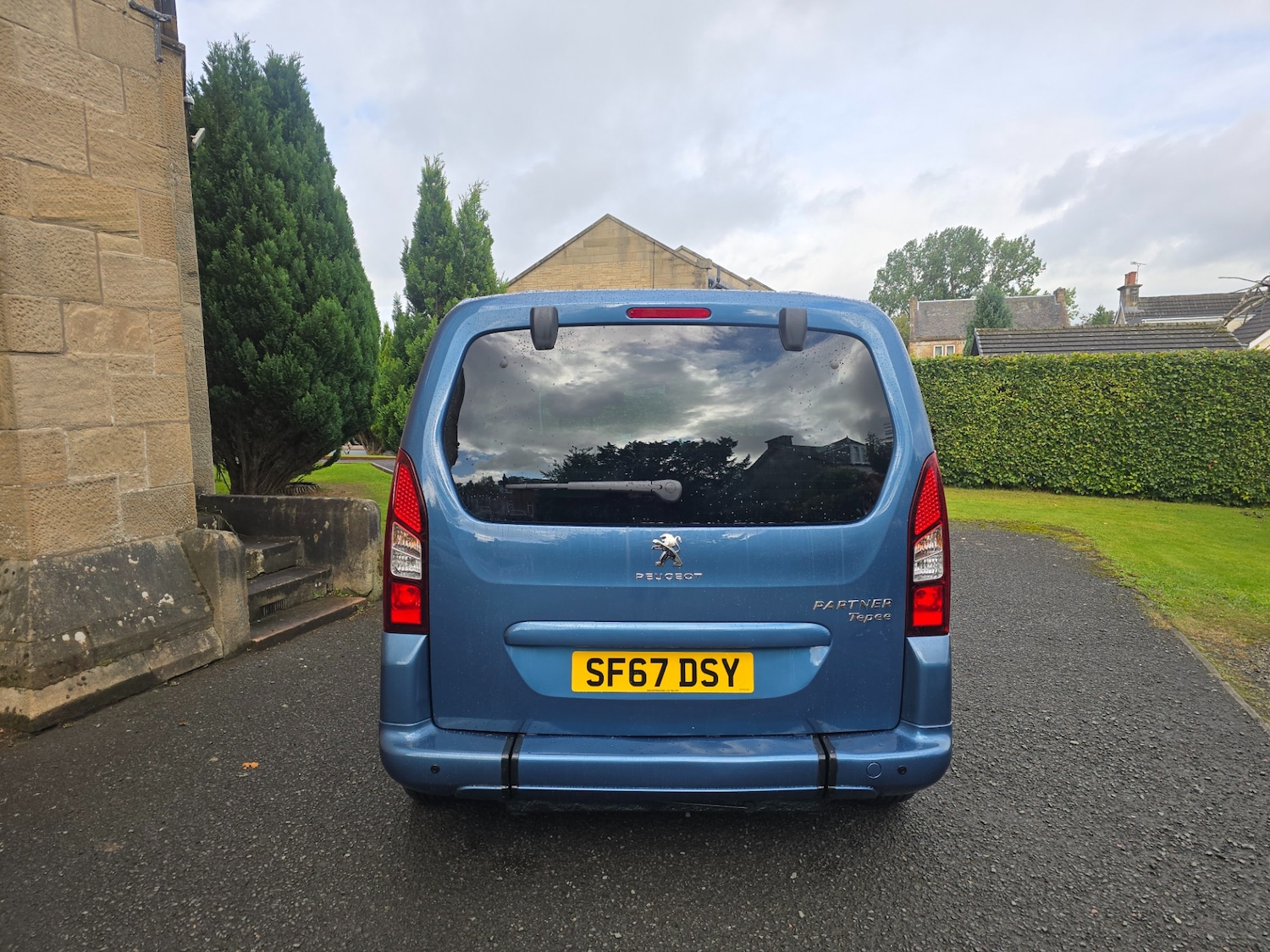 Used Peugeot Partner Tepee 2017 for sale - 75923232: Photo 11